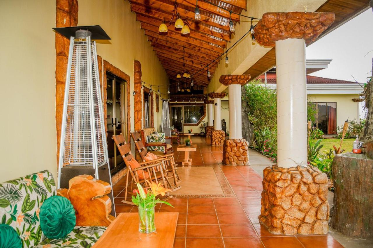 Poas Paradise Bed and Breakfast Poasito Exterior foto