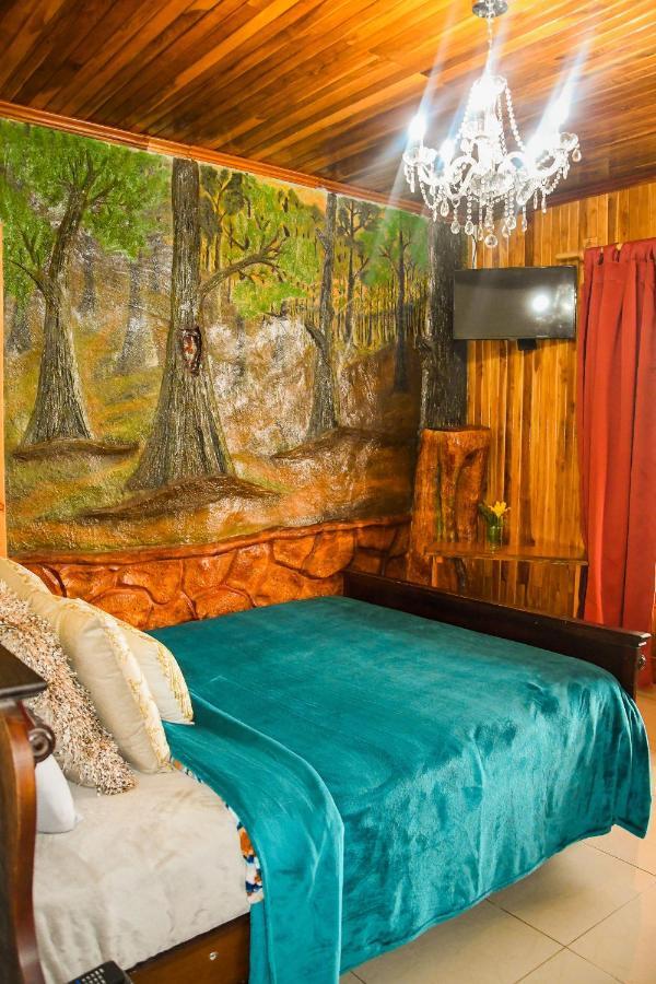 Poas Paradise Bed and Breakfast Poasito Exterior foto
