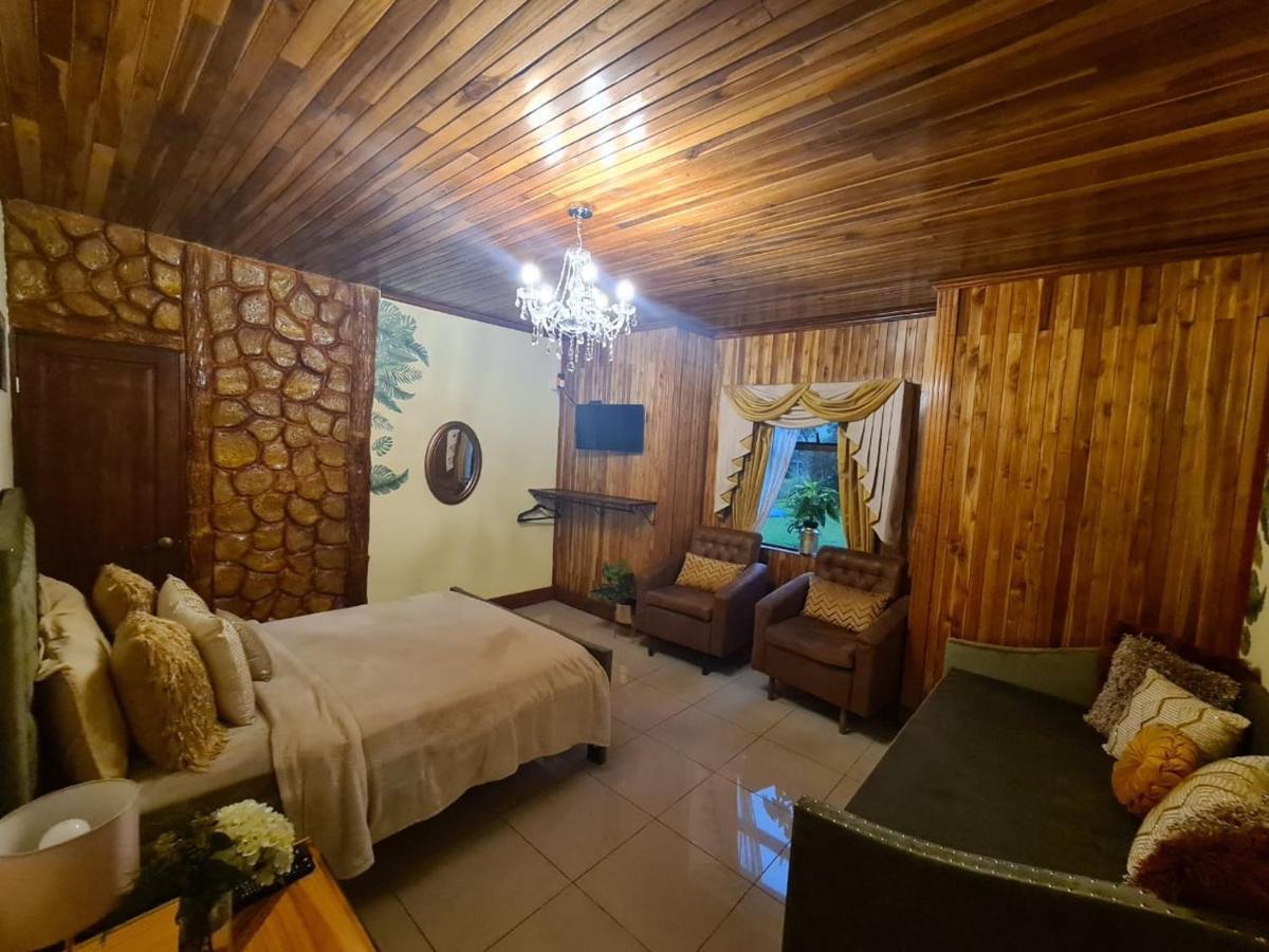 Poas Paradise Bed and Breakfast Poasito Exterior foto